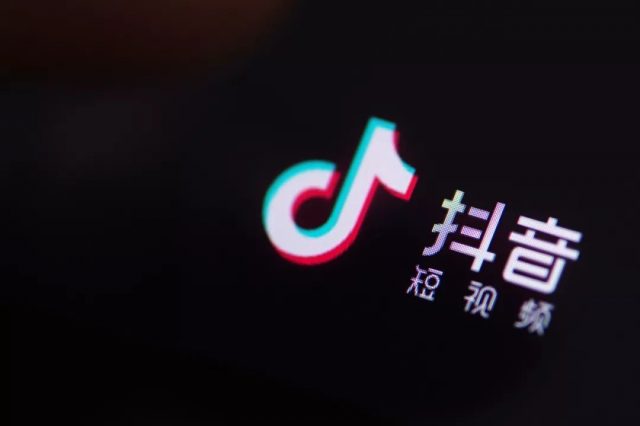 英语口语 | 外国人眼中的抖音短视频