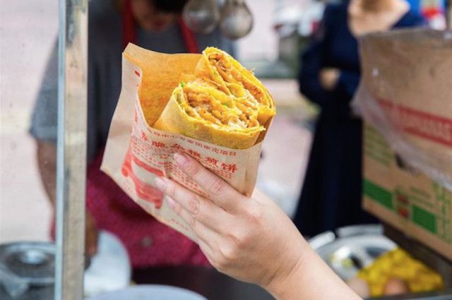 英语口语 | 煎饼果子、北京烤鸭...各种中国特色美食英语怎么说？