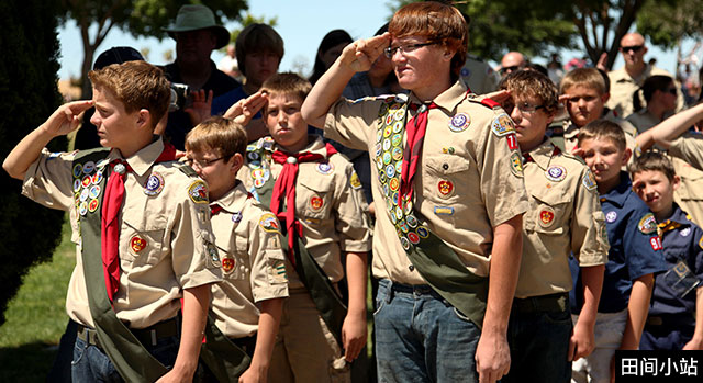 美国女童子军组织(girl scouts of the usa,gsusa)因为单词scout而